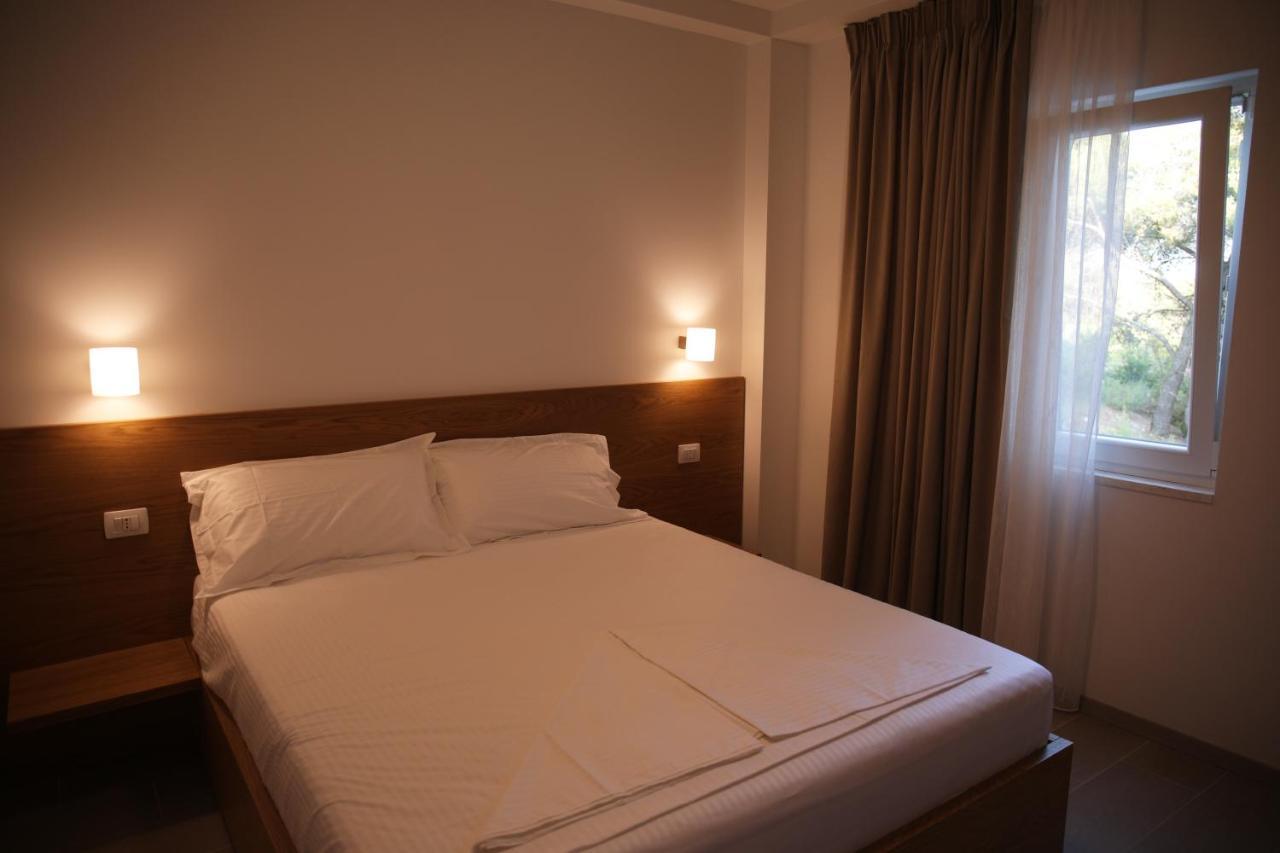 Serenity In Hotel Lezhe Luaran gambar
