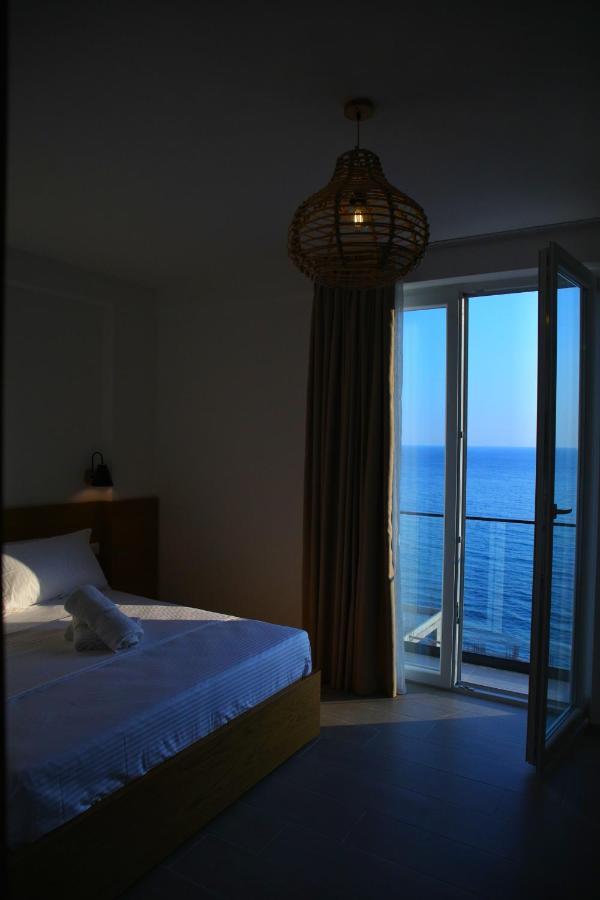 Serenity In Hotel Lezhe Luaran gambar