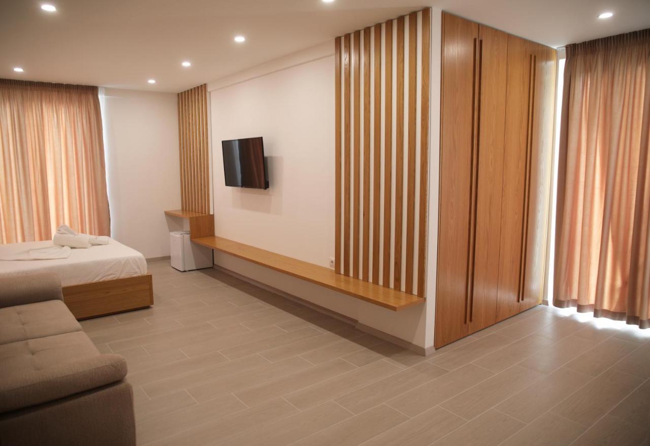 Serenity In Hotel Lezhe Luaran gambar