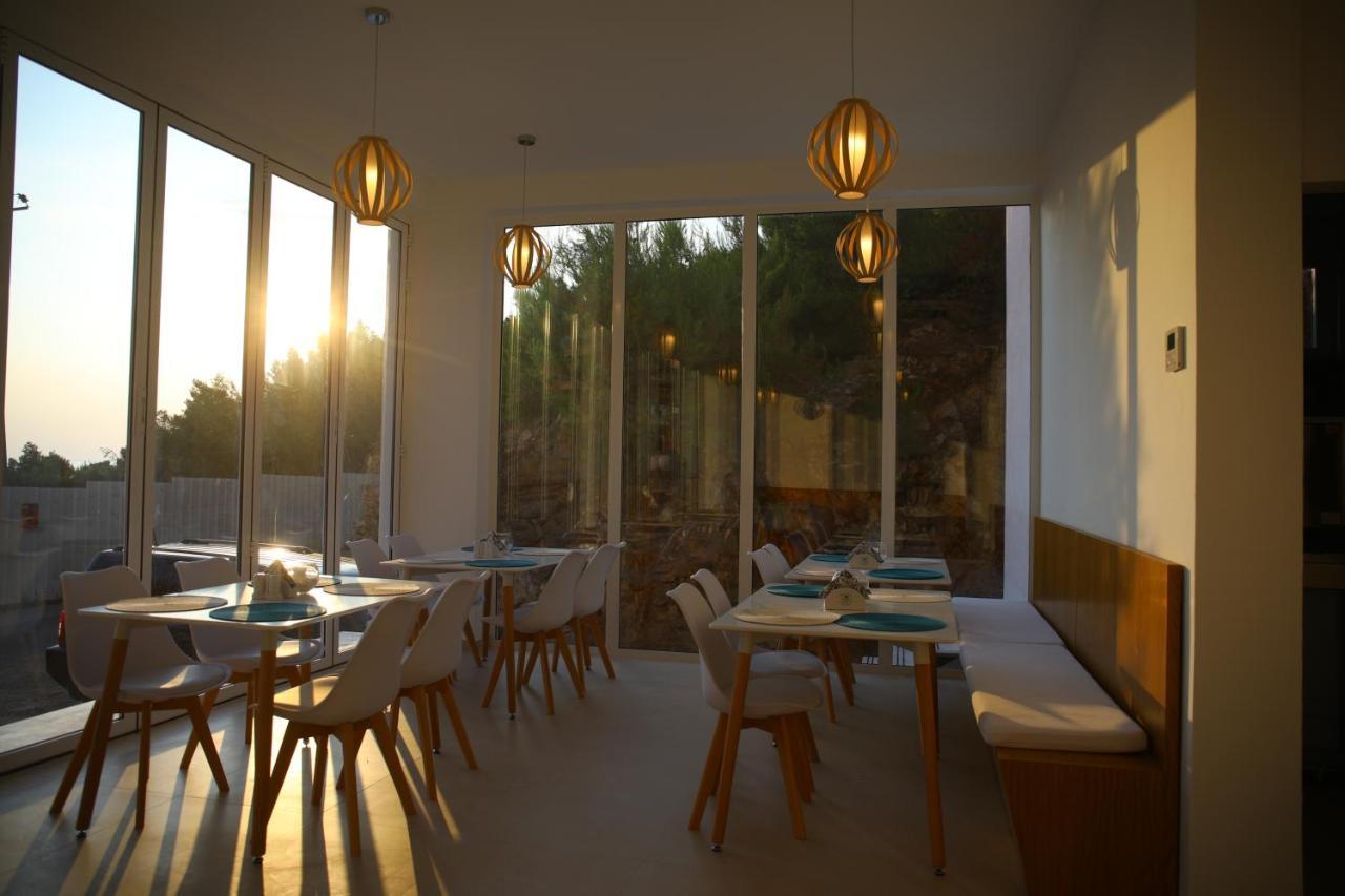 Serenity In Hotel Lezhe Luaran gambar